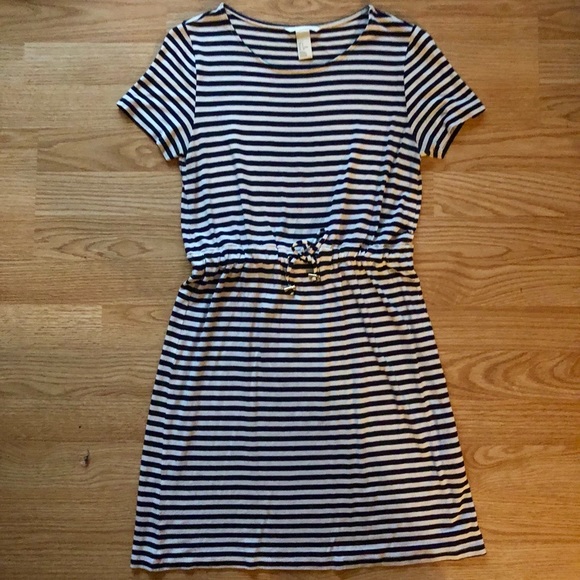 H&M Dresses & Skirts - ⭐️ 3/$15 H&M nautical dress